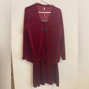 Red Velour Skirt Set White Stag Large